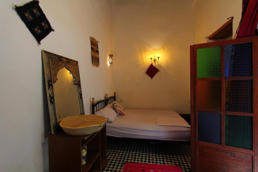 Riad Mikou Hotel Fes Room photo